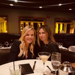 Julianne Arrieta Instagram - That Maid of Honor kind of friend….♥️🥰#bestfriends #soluckytohaveyou