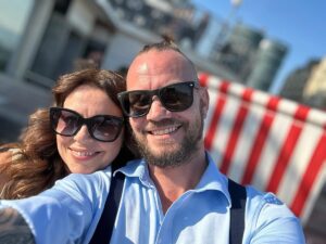 Julie Graham Instagram - Love love love him 💋