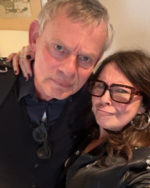 Julie Graham Instagram - Lovely lunch with nutters celebrating the marvellous Philippa Braithwaite’s 60th. Photo bombers galore 😎 glorious #clunes #philippa  @croketdavy @beverleypj @officialconlethill @mrpetercurran