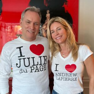 Julie du Page Instagram - Joyeuse Saint-Valentin! Depuis des années, la même tradition! ❤️😘❤️ @a.lapierre