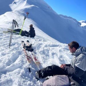 Julien Coste Instagram - Week-end au ski avec les frérots ♥️✌🏼

#ski #snow #montagne #neige #like #laplagne