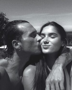 Julien Geloën Instagram - almost 3 years next to u 🩵