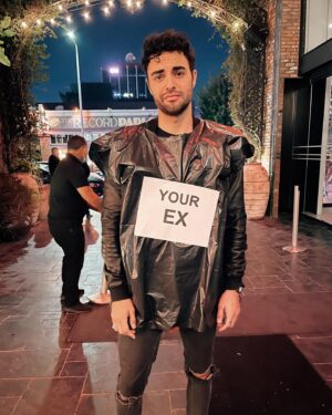 Julien Marlon Samani Instagram - I’m trash.. #Halloween #Ex #YourEx