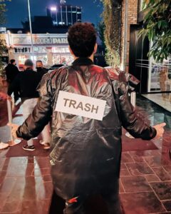 Julien Marlon Samani Instagram - I’m trash.. #Halloween #Ex #YourEx
