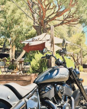 Julien Marlon Samani Instagram - A day with @indianmotorcycle. I was blown away by how smooth the ride was and looking forward to more rides with the Indian family ✌🏼. 
📸: @seanmacd 
#indian #indianmotorcycle #indianmotorcycles #motorcycle #fun