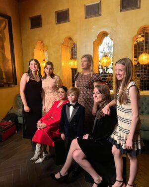 Juliet Donenfeld Instagram - My camera roll..📸
I had so much fun last night celebrating our short film @redwhiteandbluefilm with other fellow nominees at the HollyShorts Oscar Nominees party last night! 
Thank you so much @nazrin.choudhury for taking me on this journey with you! I’m truly grateful to be a part of your amazing film!! @julietdonenfeld @that_mo_collins @reddingmunsell @imanandalyssa @nazrin.choudhury @captaingajic @judtylor @hollyshorts &
#reproductiverights #abortionishealthcare #FYC
#academyawards #academyaward #awardseason #foryourconsideration #redwhiteandbluefilm
#bestliveactionshortfilm #shortfilm #oscar #oscars #oscarnoms #movies #film #liveactionshortfilm #oscarsweek