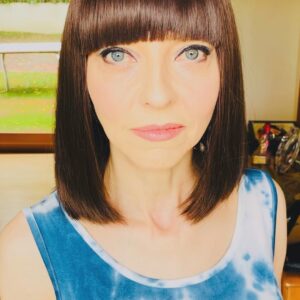 Juliet Landau Instagram - Come hang out in 2 weeks at Monopoly Comic Con Aberdeen Scotland Monopoly Events @monopolyevents @comicconscotlandaberdeen ! 
Link for tickets: https://tinyurl.com/4jad5zff