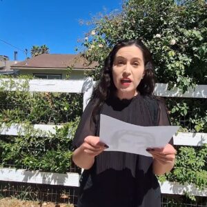 Juliet Landau Instagram - Marisa Sierra is also looking! Make a video and help catch a bad man! Join the hunt! Click here for police sketch: https://julietlandau.com/policesketch/ 

#CatchABadMan #julietlandau #manhunt #marisasierra #JoinTheHunt
