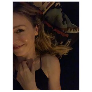 Juliet Rylance Instagram - Home sweet home and happy. ⚓️🇬🇧🥂🎼
(settling in for Lockdown number 3 ...)