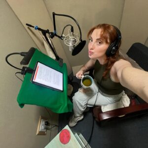 Juliette Goglia Instagram - new audiobook alert! calling all romcom lovers & bachelorette fans! this new novel by @hannahbrown has been one of my favorites to record— ever. you will fall in love w Emma & Finn just like I did 🫶🏻🫶🏻 available now!
