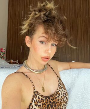 Juliette Marsault Instagram - I need to stop looking so hot but I can’t 🥲