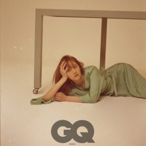 Jun Jong-seo Instagram - [#전종서]
⠀
#GQ #화보공개
⠀
한번보면 계속 보게되는 -
우리의 시선을 다 가져가버린 -
⠀
심하게 매력적인 - 🖤🤍
⠀
#우리배우
#좀심해
#너무매력적이야
⠀
⠀
#전종서 #배우전종서 #jeonjongseo
#지큐화보 #GQ화보