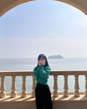 Jung Da-you Instagram - 난 앞머리 좋은뒈😗