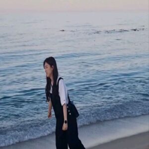 Jung Da-you Instagram - 🌊