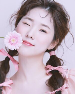 Jung Da-you Instagram - 🎀