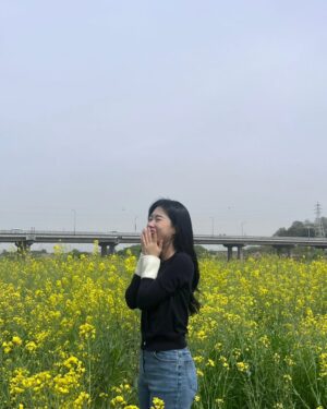 Jung Da-you Instagram - 마지막사진을 위한💛