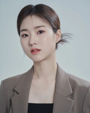 Jung Da-you Instagram - 카리스마🤨