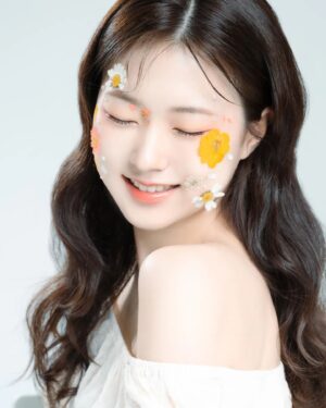 Jung Da-you Instagram - 압화💛