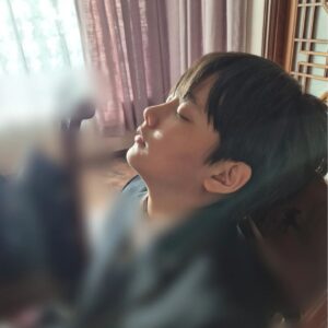 Jung Hyeon-jun Instagram - 쿨쿨 3종 세트!!🥱🤪🤣

#영화📽 #촬영중 #쿨쿨💤  #꿀잠 #정현준