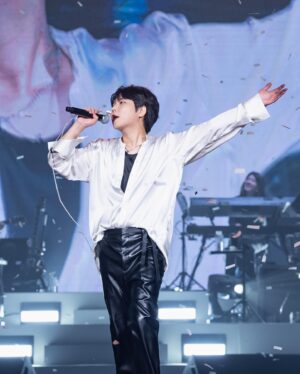 Jung Seung-hwan Instagram - 안녕겨울