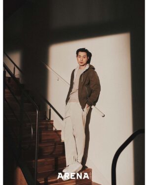 Jung Sung-il Instagram - fashion director 최태경
photography 고원태
stylist 정혜진
hair&make-up 이소연

@arenakorea 
@zegnaofficial 
@msgseoul 

#arena_cover #제냐 #ZEGNA #제냐SS23 #더글로리 #아레나코리아 #ARENAKOREA

#Godblessyou
#Godmakesnomistakes