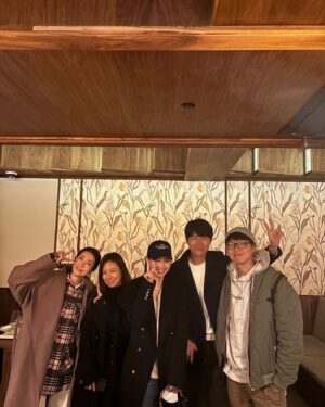 Jung Woo-sung Instagram - #살아있는자를수선하기 #김지현