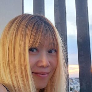 Junko Instagram - 今月の最後のバイバイまた明日