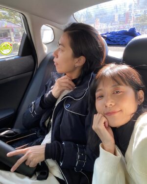Juno Liu Instagram - 釜山兩天
這次的工作就是
放空只要負責吃
真開心有個願意陪我說走就走的人
你衝動我配合😌🙏
