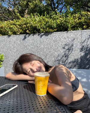 Juno Liu Instagram - 幸福的10月
慢半拍的我