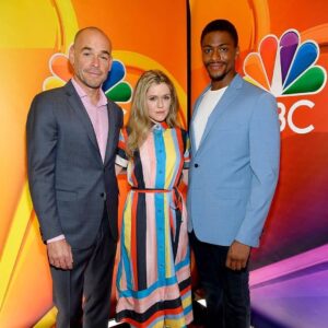 Justin Cornwell Instagram - Reunion went splendid! Met all the awesome talent from other NBC shows and repersenteed the Inbetween with this awesome team! #TheInbetween starts May 29 on NBC!

#artlegacy #dreamforaliving #harrietdyer #paulblackthrone #justincornwell @iheartmaarten