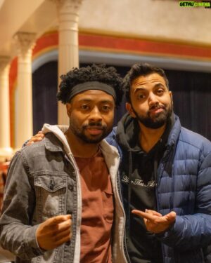 Justin Hires Instagram - Fun times featuring for my Day 1 in comedy @akaashsingh last night at the @tampaimprov 🙌🏽🙌🏽 Keep killing the game bro 🔥💯💯

#justinhires #akaashsingh #tampa #improv #tampaimprov #standup