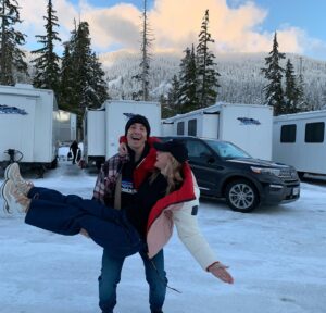 Justin Long Instagram - I spent the day holding @katebosworth like this… then someone finally walked by and took our picture. Then my arms got tired and I dropped @katebosworth! 😬(pic 2)
Just kidding… I didn’t really drop her, it was a prank for APRIL FOOL’S DAY! Then I realized it wasn’t April Fool’s Day but it WAS Valentine’s Day - so I posted this photo! #ChristmasCard2023?
