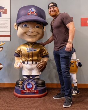 Justin Turner Instagram - Did You Know? Milwaukee is home to the National Bobblehead Hall of Fame and Museum - the largest bobblehead collection in the world with over 10,000! We explored the HOF with JT and found some friends along the way 😁