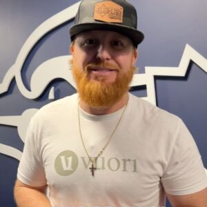 Justin Turner Instagram - Justin Time 😎
JT is here! #SpringTraining