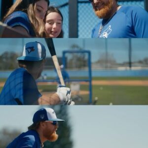 Justin Turner Instagram - Your first look at @redturn2 in OUR Blue‼️😁