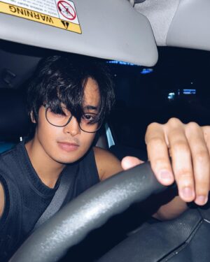 KD Estrada Instagram - where do u wanna go? 🌃🌛