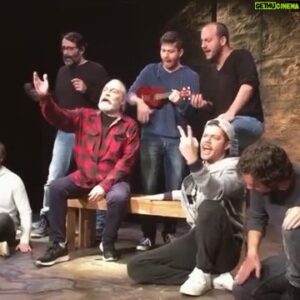 Kaan Turgut Instagram - İyi dinle amca!

#krallear #williamshakespeare 
#tolgaçebi