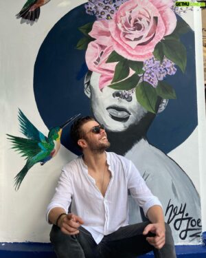Kaan Turgut Instagram - Bi yaşıma daha girdim.
Hayatıma değen herkese teşekkür eder, bi ömür güzellikler dilerim.
İyi ki doğduk, her şeye rağmen 🎈