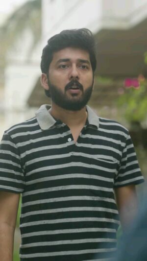Kaarthik Shankar Instagram - ആഹാ... കൊള്ളാല്ലോ കളി 🤣 @kaarthik_shankar @sheethalzack #comedy #malayalamcinema #karthikshankar #makeup #makeupartist #malayalamcomedyreels #movie #movies