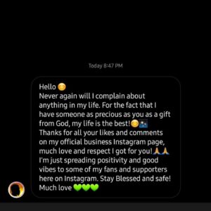 Kadeem Hardison Instagram - FRAUD ALERT! big rona got folks so bored they runnin round tryin to be me. u cant be me, if yr me who am i gon be?
seriously tho, stop! apologize to the folks u may have fooled & we’ll blame it on quar-quar.
lets not get the IG goons involved. check for the blue check, people. no number 7 after my name. ✌🏾&🖤