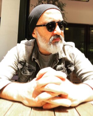 Kadir Çermik Instagram - Vitamin şart 🤟