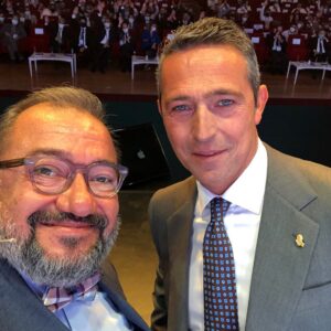Kadir Çöpdemir Instagram - NİSAN AYINDA BAYRAKLARI ASABİLİR MİYİZ BAŞKANIM? Özledik yau, lütfen asalım…Makus talihe bi dirsek darbesi gelsin gayri… Niyet bu, akıbet hayırlı olsun💙💛