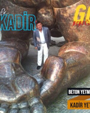 Kadir Çöpdemir Instagram - Aziz ve necip camiam biliyorsunuz İstanbul Büyükşehir Belediye Reisliği seçimine  bağımsız aday olarak katılma  eğilimim, “ön kararım” var… Bu aşamada sizden alacağım sinyal, hissedeceğim destek çok mühim… Malum geçenlerde ilk afiş görselini arz etmiş bu görsele slogan bulmanızı ve yollamanızı rica etmiştim, gelen bi çok slogandan şunları seçtim bilişim ceom Süleyman da sloganları yerleştirdi sizce hangisini kullanayım? Kaydırarak bakar, noktalayarak bi yorum yazarsanız dava ya anlamlı katkı yapmış olursunuz…