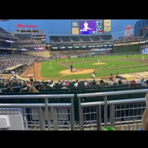 Kahlen Rondot Instagram - Last night was the last home game for the Twins. Date night. Got super amazing seats right behind home plate. SEE YOU NEXT YEARS GUYS!! #Twins #datenight #lasthomegame #princenight @_champfit

PS I still have a Red Sox shirt on under the hoodie #gosox