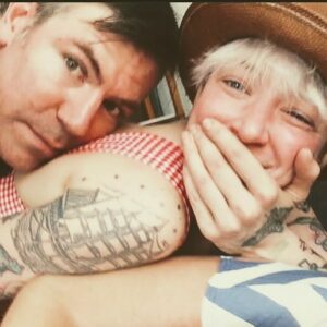 Kahlen Rondot Instagram - Happy Birthday!!! I'm so lucky to share my birthday with not 1 but 2 of my very best best friends. I love them so much and cant wait to hang them both! Happy birthday @mumbleface @_chriskent