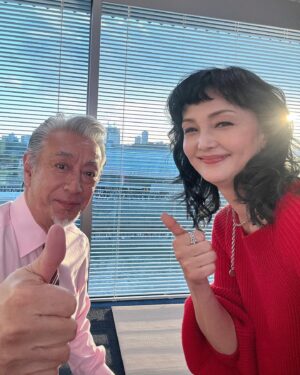 Kaho Minami Instagram - 出演情報です😊
1月30日 #ぽかぽか  11時50分から生放送🍀
1月17日の誕生日会、果歩フェスのこと色々お話します❤️
#フジテレビ

2月4日11時40分から #クギズケ 大好きな #上沼恵美子 さん #高田純次 さんの司会です。
久し振りに #はるな愛 ちゃんにもお会いできて楽しかったー❤️ #原田龍二 さん #長谷川穂積 さん
@aiharuna_official 
#読売テレビ 
@vatsurica_official
@styledeli_official

2月3日14時28分から #おかべろ  #岡村隆史  さんと #石田明 #nonstyle さんとメチャ楽しいトークでした❤️
東京は2月4日26時55分からの放送です。
#関西テレビ
衣装
＠keitamaruyama
@keitamaruyama_official
アクセサリー
@orefice.jewelry
@mu_accessory

😊😊😊お時間あれば是非是非😊😊😊

@kkfdkei  ヘアメイク
@hitomi.m0603  スタイリング

#南果歩
#kahominami 
#미나미카호
#japaneseactor