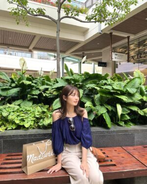 Kaho Mizutani Instagram - 家族でハワイへ✈️🌺
3姉妹はいつも騒がしくて
最高に楽しいです♡