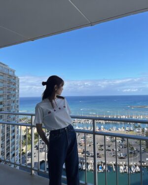Kaho Mizutani Instagram - 家族でハワイへ✈️🌺
3姉妹はいつも騒がしくて
最高に楽しいです♡