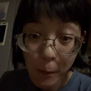 Kaho Seto Instagram - 2枚目でど近眼眼鏡深夜食レポしてる
道開いたわ
栗のバスクチーズケーキ
#瀬戸かほ甘味録