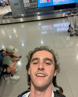 Kai Lewins Instagram - swipe to the end for the secret airlines don’t want you to know 🥶🤫